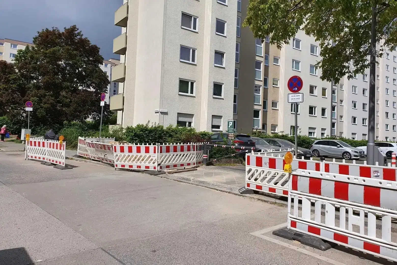 Halteverbotszone in Berlin zur Baustellensicherung als Parkverbot